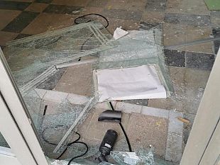 il-lettore-denuncia-sistema-delle-piazze-devastato-dai-vandali