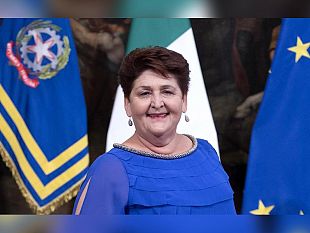marsala-visita-del-viceministro-bellanova-incontrera-i-sindaci-trapanesi