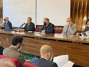 trapani/musumeci-incontra-dg-sanita-siciliana