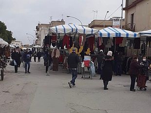 mazara-ripresa-lattivita-del-mercatino-settimanale