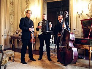 al-teatro-franchi-ingrassia-di-triscina-jazz-con-il-tango-omniart-trio