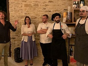 castelvetrano/al-momentum-un-laboratorio-che-ruba-locchio-ed-il-palato