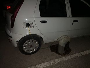 erice-sorpreso-a-rubare-benzina-malvivente-riesce-a-scappare