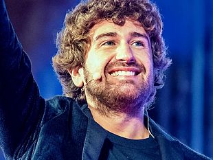 alessandro-siani-a-catania-torna-sul-palco-con-felicita-tour