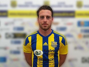 mazara-calcio-lattaccante-simone-guaiana-e-gialloblu