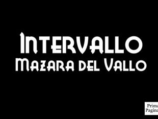 video-mazara-intervallo-aspettando-la-raccolta-dei-rifiuti