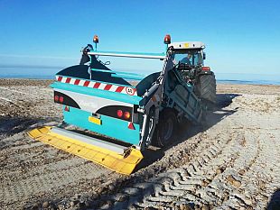 pulizia-delle-spiagge-fondi-per-balestrate-castellammare-e-cinisi
