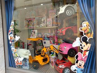 toys-village-a-castelvetrano-il-paradiso-del-giocattolo-per-tutti-i-bimbi
