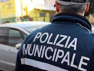 corona-virus-controlli-della-polizia-municipale-a-castelvetrano-456-controlli-12-denunce
