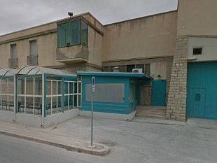 carcere-di-trapani-detenuto-appicca-incendio-in-cella-intossicati-tre-agenti-intervenuti