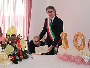 campobello/gli-auguri-del-sindaco-alla-signora-giuseppa-mangione-nuova-centenaria