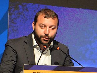 offese-sessiste-allonorevole-ciminnisi-fratelli-ditalia-prende-le-distanze-dal-responsabile
