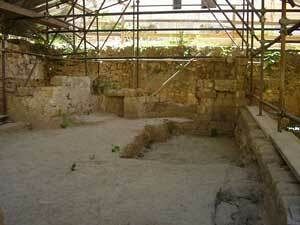 sito-archeologico-nel-complesso-corridoni-sara-ricoperto-o-reso-visibile