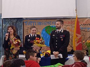 trapani-i-carabinieri-incontrano-i-ragazzi-della-scuola-eugenio-pertini