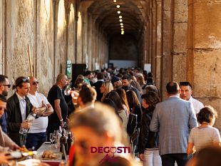 trapani/degusti-arte-approda-a-trapani-dal-5-al-7-luglio-2024-un-viaggio-sensoriale-tra-vini-sapori-e-arte-siciliana