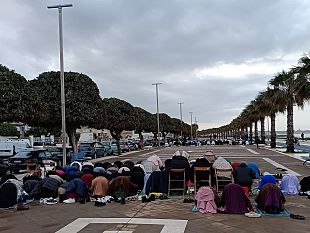 mazara-questa-mattina-la-preghiera-delleid-al-fitr-a-conclusione-del-ramadan
