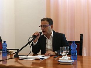 mazara-riorganizzazione-dellente-ambiente-e-novita-su-fognature-e-dragaggio-conferenza-stampa-del-sindaco-quinci