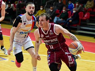 la-pallacanestro-piazza-il-colpo-in-casa-del-casale-monferrato