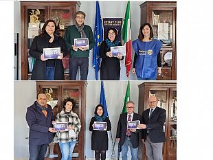 salemi/rotary-club-di-salemi-e-castelvetrano-donano-tre-tablet-a-due-istituti