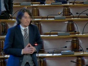 irruzione-della-polizia-nella-scuola-di-piazza-armerina-interviene-safina-pd