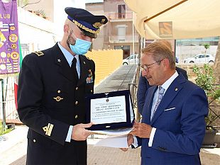 riconoscimento-agli-eroi-quotidiani-dell82-c-s-a-r