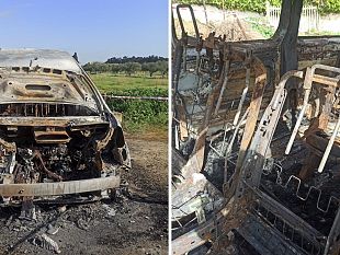 ritrovato-incendiato-nelle-campagne-di-mazara-il-pulmino-rubato-al-csr-di-salemi