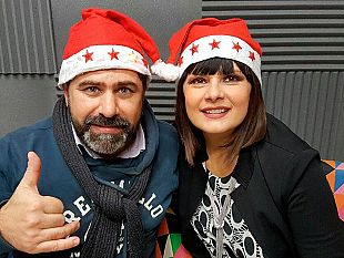 video-gli-auguri-di-natale-ai-nostri-lettori-da-silvia-mezzanotte-e-dalla-vocal-accademy