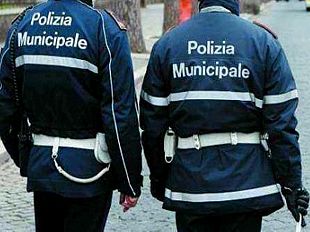 polizia-municipale-ai-seggi-marcia-indietro-da-parte-del-ministero