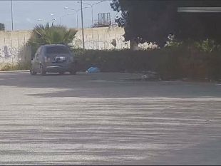 trapani-abbandona-rifiuti-al-pala-ilio-incastrato-dalle-telecamere