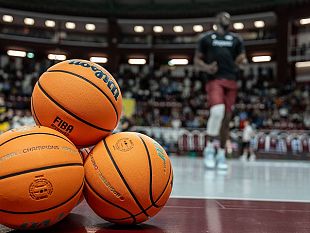 basket-trapani-shark-salta-la-sfida-di-domani-a-bologna-primo-passo-verso-lesclusione-dal-campionato