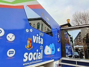 una-vita-da-social-fa-tappa-a-trapani-il-truk