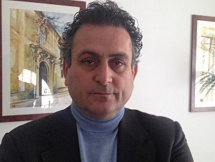 video-intervista-al-vicesindaco-di-marsala-agostino-licari-su-bilancio-spending-review-e-raccolta-rifiuti