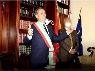 il-primo-cittadino-massimo-grillo-conferma-vado-avanti-con-coerenza