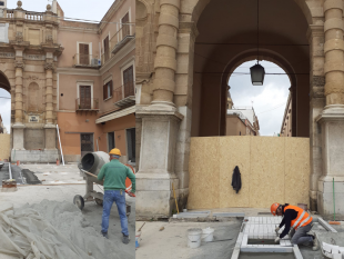 marsala-iniziati-i-lavori-per-la-nuova-pavimentazione-in-marmo-di-piazza-mameli