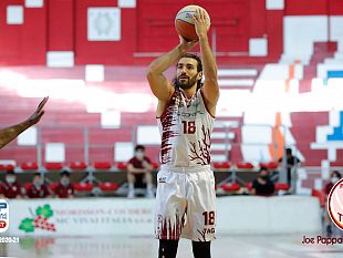 basket-playoff-udine-passa-a-trapani-e-vince-la-serie-3-1