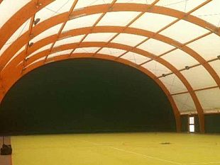 castelvetrano-un-pala-tenda-su-un-terreno-confiscato-alla-mafia-venerdi-l-inaugurazione
