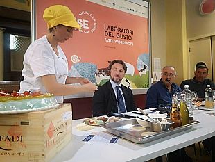 cheese-la-cassatella-di-custonaci-approda-a-bra