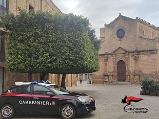 fermato-senza-patente-ne-assicurazione-e-con-la-droga-in-auto-arrestato-39enne-a-castelvetrano