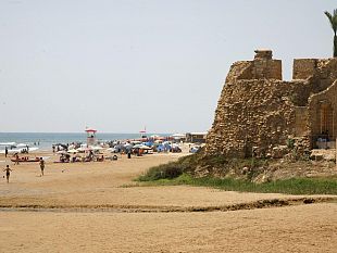 il-mare-di-tre-fontane-limpido-e-pulito-nessuna-traccia-di-inquinamento