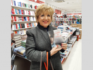 mazara-riconoscimento-del-comune-alla-scrittrice-rosanna-catalano-autrice-del-romanzo-cuori-di-sicilia
