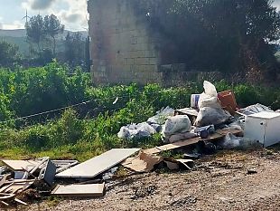 buseto-palizzolo-prosegue-da-parte-del-comune-limpegno-nel-contrasto-allabbandono-indiscriminato-dei-rifiuti