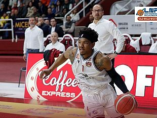 trapani-shark-fatica-ma-alla-fine-batte-udine