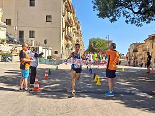 michele-galfano-trionfa-nel-13-trofeo-podistico-di-salemi