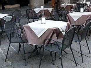 ampliamento-degli-spazi-esterni-e-suolo-pubblico-gratis-fino-al-31-ottobre-le-misure-dellamministrazione-per-favorire-la-ripresa-economica