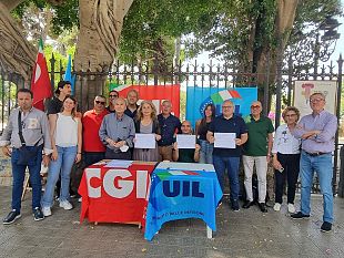 domattina-a-castelvetrano-la-raccolta-firme-contro-lautonomia-differenziata