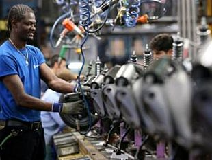 trapani/lavoratori-stranieri-in-sicilia-solo-una-domanda-su-dieci-arriva-al-permesso