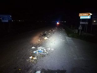 cosparsa-di-rifiuti-la-sp84-fra-petrosino-e-marsala-giacalone-farabutti-da-punire