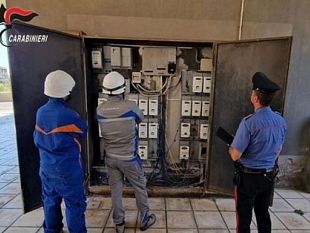 furti-di-energia-elettrica-e-market-di-droga-a-mazara-due-denunciati