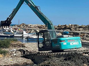 partiti-i-lavori-di-dragaggio-del-porto-di-marinella-di-selinunte