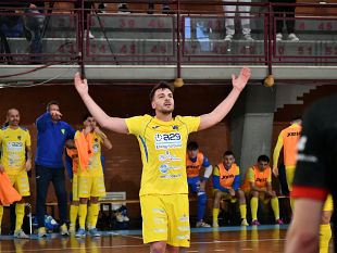 futsal-mazara-ufficiale-il-rinnovo-del-bomber-christian-buscaglia
